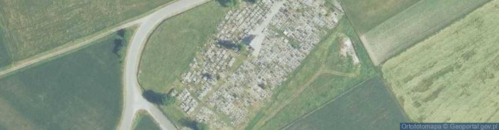 Zdjęcie satelitarne Kaplica cmentarna