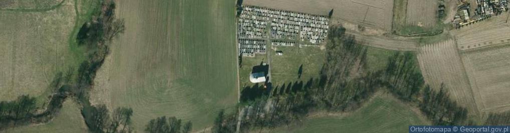 Zdjęcie satelitarne Kaplica dworska
