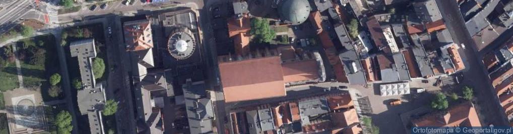 Zdjęcie satelitarne kościół Mariacki