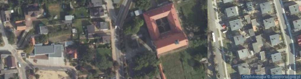 Zdjęcie satelitarne kościół MB Bolesnej