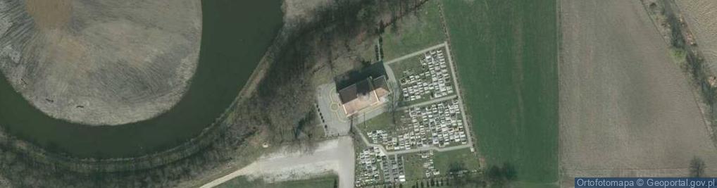 Zdjęcie satelitarne Kościół Najświętszego Serca Pana Jezusa - dawniej cerkiew