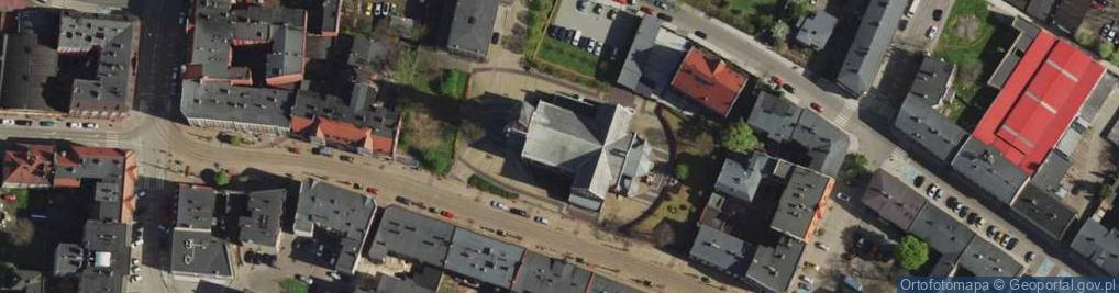 Zdjęcie satelitarne Kościół św. Apostołów Piotra i Pawła