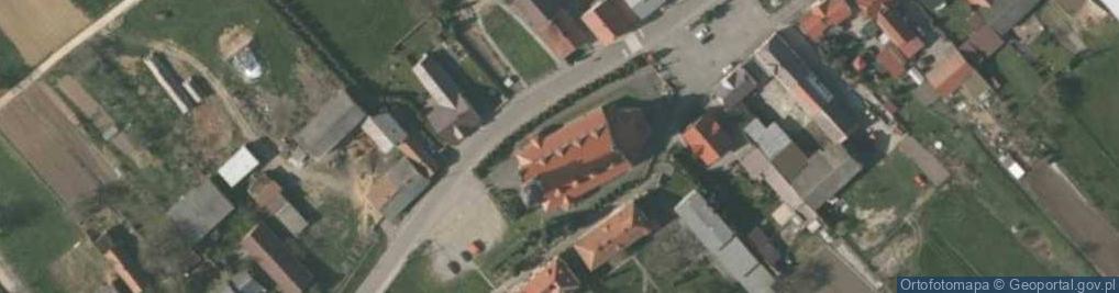 Zdjęcie satelitarne Kościół św. Bartłomieja