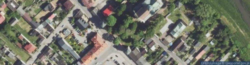 Zdjęcie satelitarne Kościół św. Trójcy