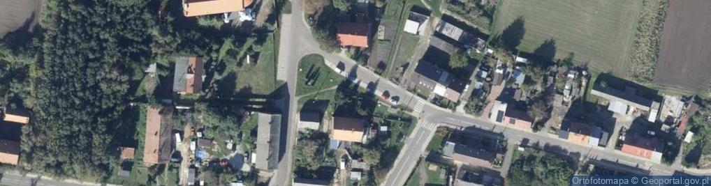 Zdjęcie satelitarne Kościół Wszystkich Świętych