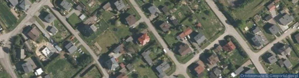 Zdjęcie satelitarne Ziebura Edward Usługi Krawieckie