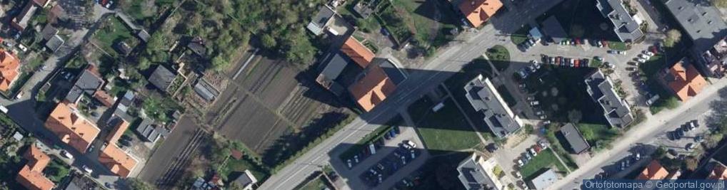 Zdjęcie satelitarne Centrum Pogrzebowe
