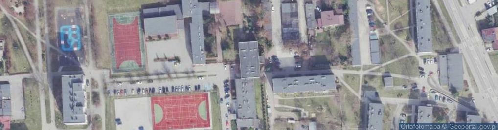 Zdjęcie satelitarne ZUS Inspektorat w Ostrowcu Świetokrzyskim (podlega pod: ZUS Oddział w Kielcach)