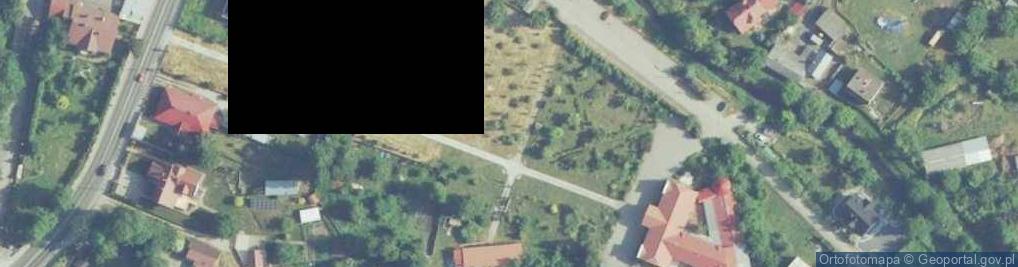Zdjęcie satelitarne 2007-12 Staszow Cementary 01