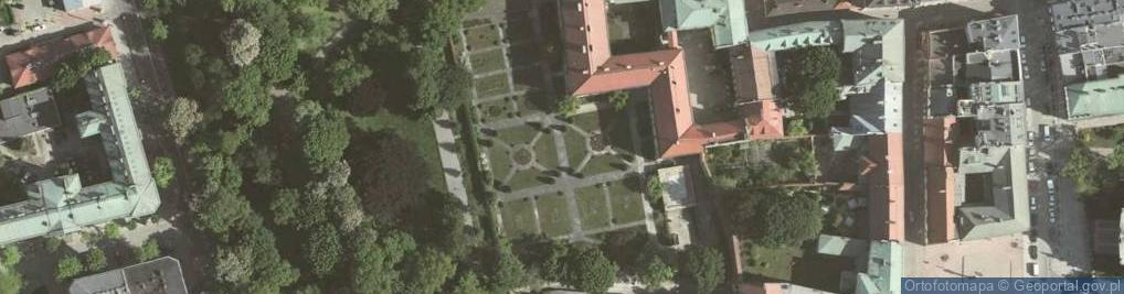 Zdjęcie satelitarne Archaeological Museum's Garden, 3 Poselska street,Old Town,Krakow,Poland