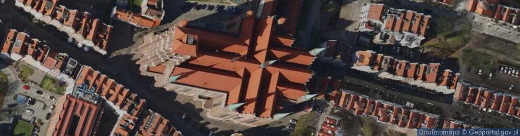 Zdjęcie satelitarne Bazylika mariacka w Gdansku Westerplatte