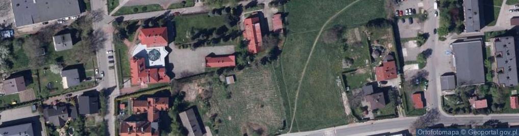 Zdjęcie satelitarne Bielsko-Biała, Komorowice - szkoła podstawowa 2