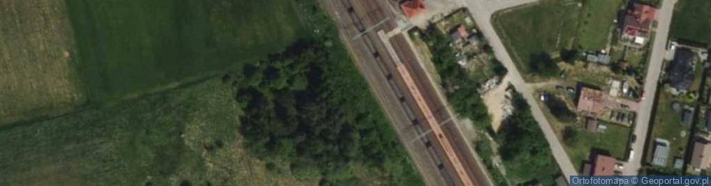 Zdjęcie satelitarne Boronów stacja kolejowa tory 2009 p