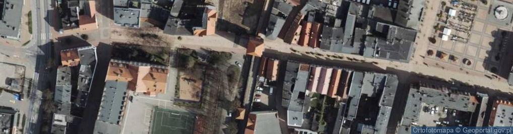 Zdjęcie satelitarne Brama Czluchowska w Chojnicach-przod