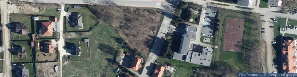 Zdjęcie satelitarne Budynek F