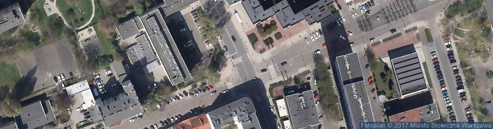 Zdjęcie satelitarne Bundesarchiv Bild 101I-134-0778-23, Polen, Ghetto Warschau, Pferdefuhrwerke