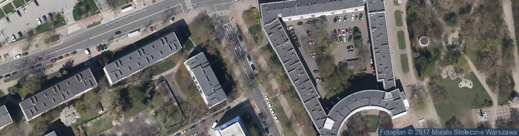 Zdjęcie satelitarne Bundesarchiv Bild 101I-134-0793-23, Polen, Ghetto Warschau, Mann auf Straße