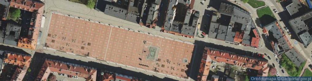 Zdjęcie satelitarne Bytom - Kamienica przy Rynku 02