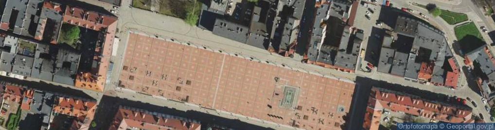 Zdjęcie satelitarne Bytom - Kamienice przy Rynku 01