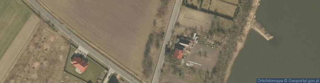 Zdjęcie satelitarne Chobienia (powiat lubiński)-rynek