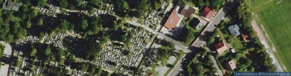 Zdjęcie satelitarne Cmentarz w Brwinowie, pomnik bitwy pod Brwinowem