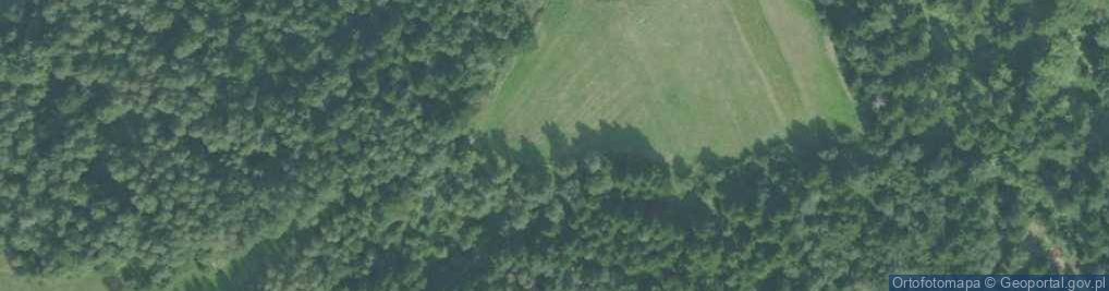 Zdjęcie satelitarne Cmentarz wojenny na Korabiu BW38-1