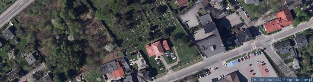 Zdjęcie satelitarne Cmentarz żydowski Bielsko-Biała - tablica w domu przedpogrzebowym