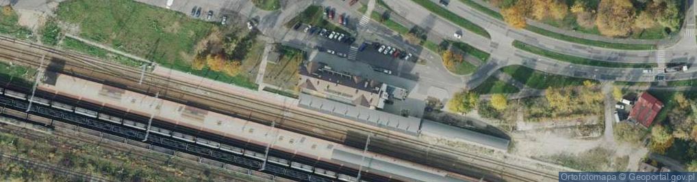 Zdjęcie satelitarne Częstochowa Stradom train station