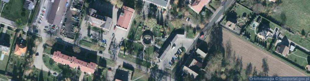 Zdjęcie satelitarne Dębowiec - tabliczka informacyjna
