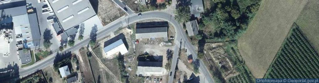 Zdjęcie satelitarne Dom z Otłoczyna opis