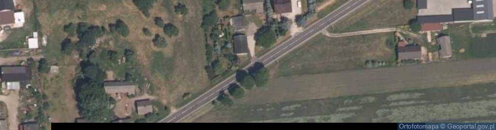 Zdjęcie satelitarne Dworek w Zakrzewie (manor house in Zakrzew, Gmina Kodrąb, Radomsko County, Łódź Voivodeship, Poland)