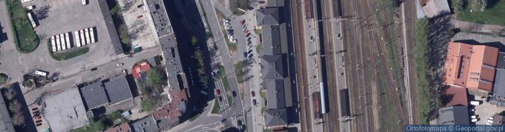 Zdjęcie satelitarne Dworzec Główny - detal fasady