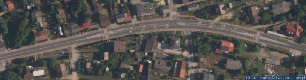 Zdjęcie satelitarne Gielniow, kapliczka
