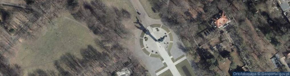 Zdjęcie satelitarne Gierek pomnikczynu