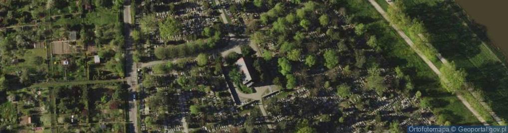 Zdjęcie satelitarne Główna aleja cm św rodziny