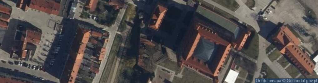 Zdjęcie satelitarne Gniew, hrad, nádvoří, plachta