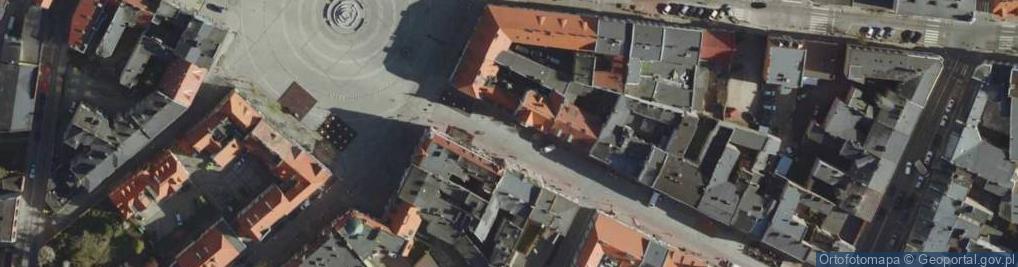 Zdjęcie satelitarne Gniezno, ul. Tumska