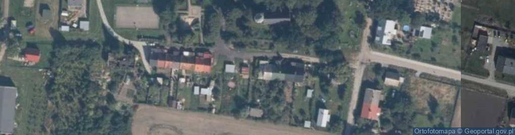 Zdjęcie satelitarne Gnojewo-kościół w 2010