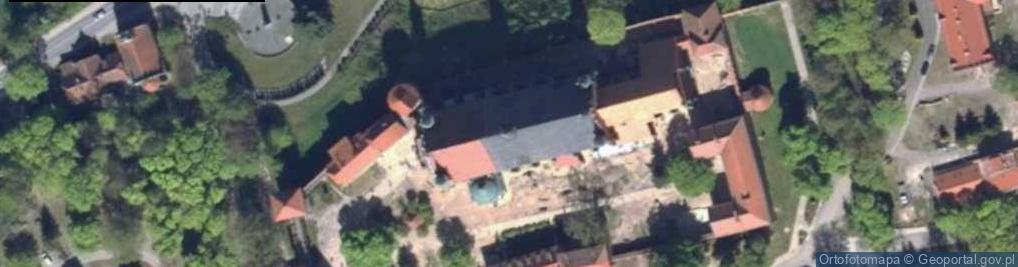 Zdjęcie satelitarne Grabmal Nikolaus Kopernikus Frauenburger Dom 2010