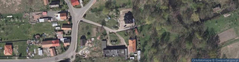 Zdjęcie satelitarne Grobowiec rodziny Nowack w Raszowej