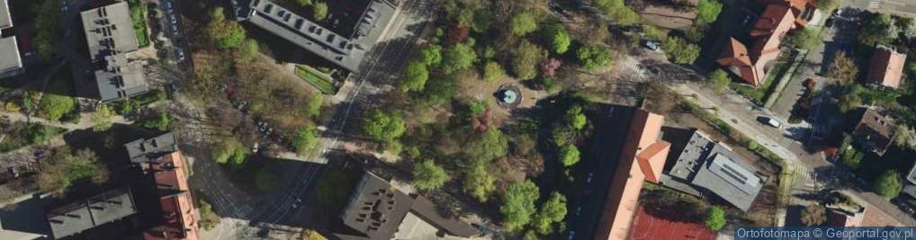 Zdjęcie satelitarne Hlond Square in Katowice 2