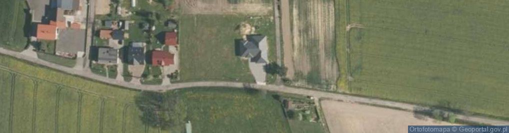 Zdjęcie satelitarne Kapliczka przy ulicy Młyńskiej w Mizerowie