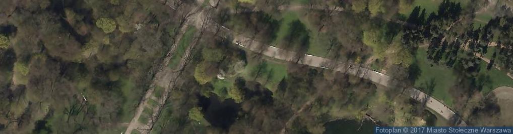 Zdjęcie satelitarne Kapliczka w Parku Skaryszewskim Warszawa