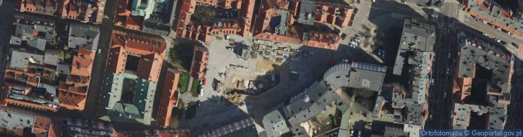 Zdjęcie satelitarne Kolegiata Farna św. Marii Magdaleny - model