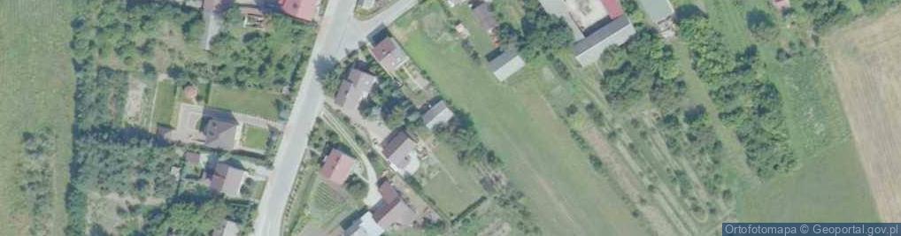 Zdjęcie satelitarne Koprzywnica church