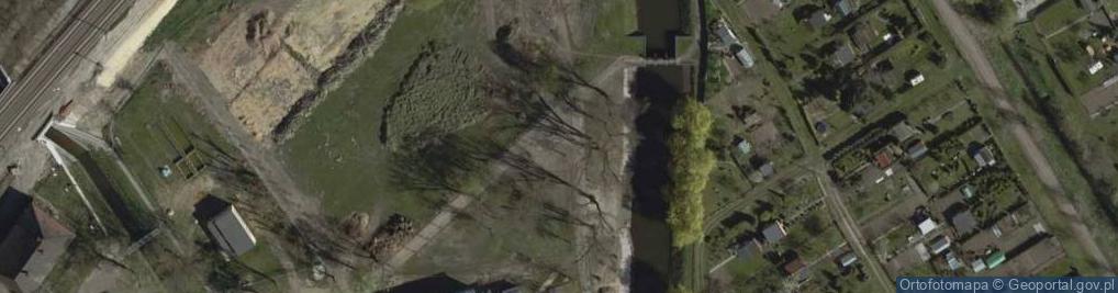 Zdjęcie satelitarne Koscian pomnik Jana Pawla II