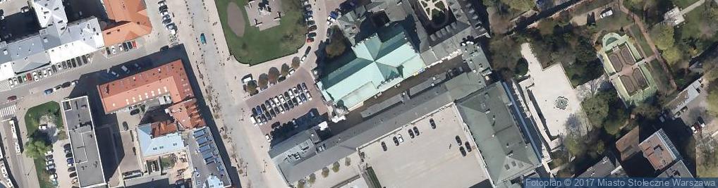 Zdjęcie satelitarne Kościół Karmelitów w Warszawie 01