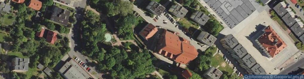 Zdjęcie satelitarne Kościół Matki Bożej Częstochowskiej w Lubinie - ambona