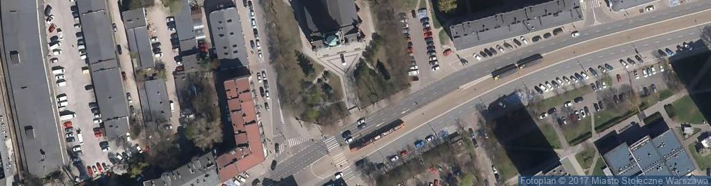 Zdjęcie satelitarne Kosciol sw. Stanislawa Biskupa Meczennika w Warszawie - widok na Kosciol