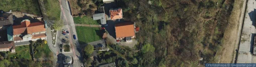 Zdjęcie satelitarne Kosciol sw Wojciecha Poznan prezbiterium